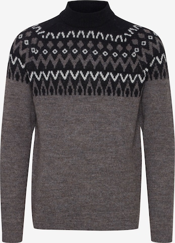 Casual Friday Sweater in Grey: front
