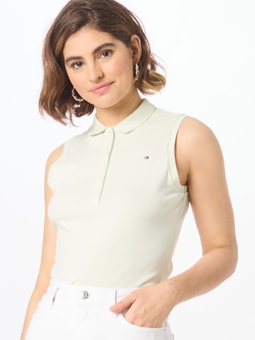 Top de la TOMMY HILFIGER pe verde: față