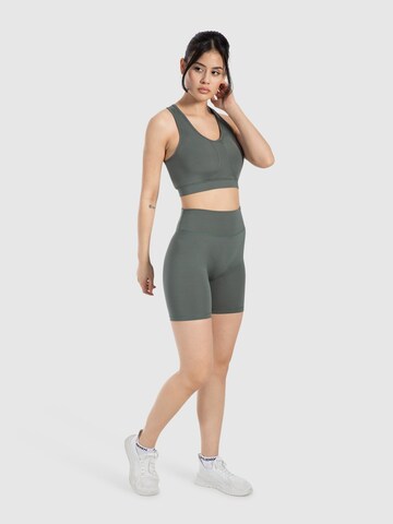 Smilodox Slimfit Sportbroek ' Etty ' in Groen