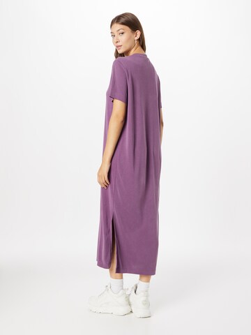 Monki Kleid in Lila