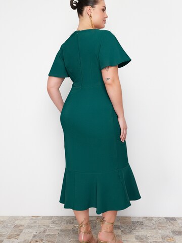 Robe Trendyol Curve en vert