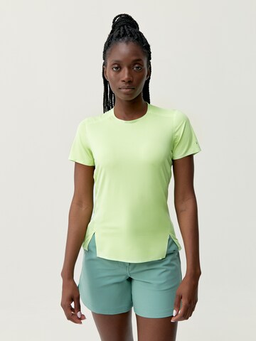 Born Living Yoga Performance Shirt 'Atazar' in Green: front