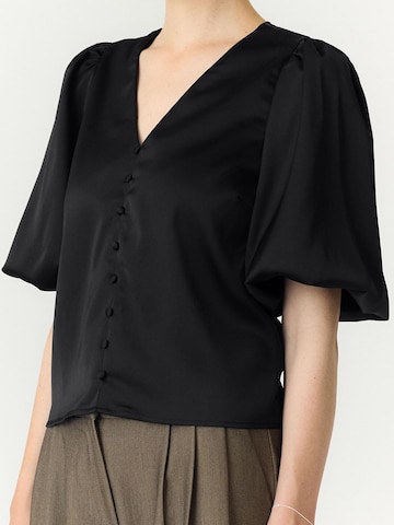YAS Bluse 'YASPella' i sort