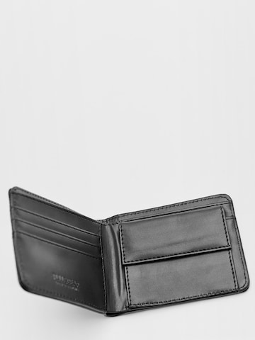 Pull&Bear Portemonnaie in Schwarz