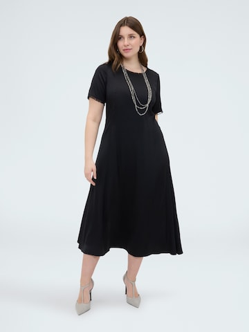 Abito di Fiorella Rubino in nero