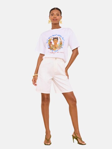 Lipsy T-shirt i vit: framsida