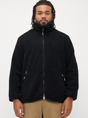 Veste en polaire 'JORNORREBRO' Jack & Jones Plus en noir : devant
