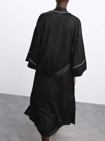 Marks & Spencer Morgenmantel in Schwarz