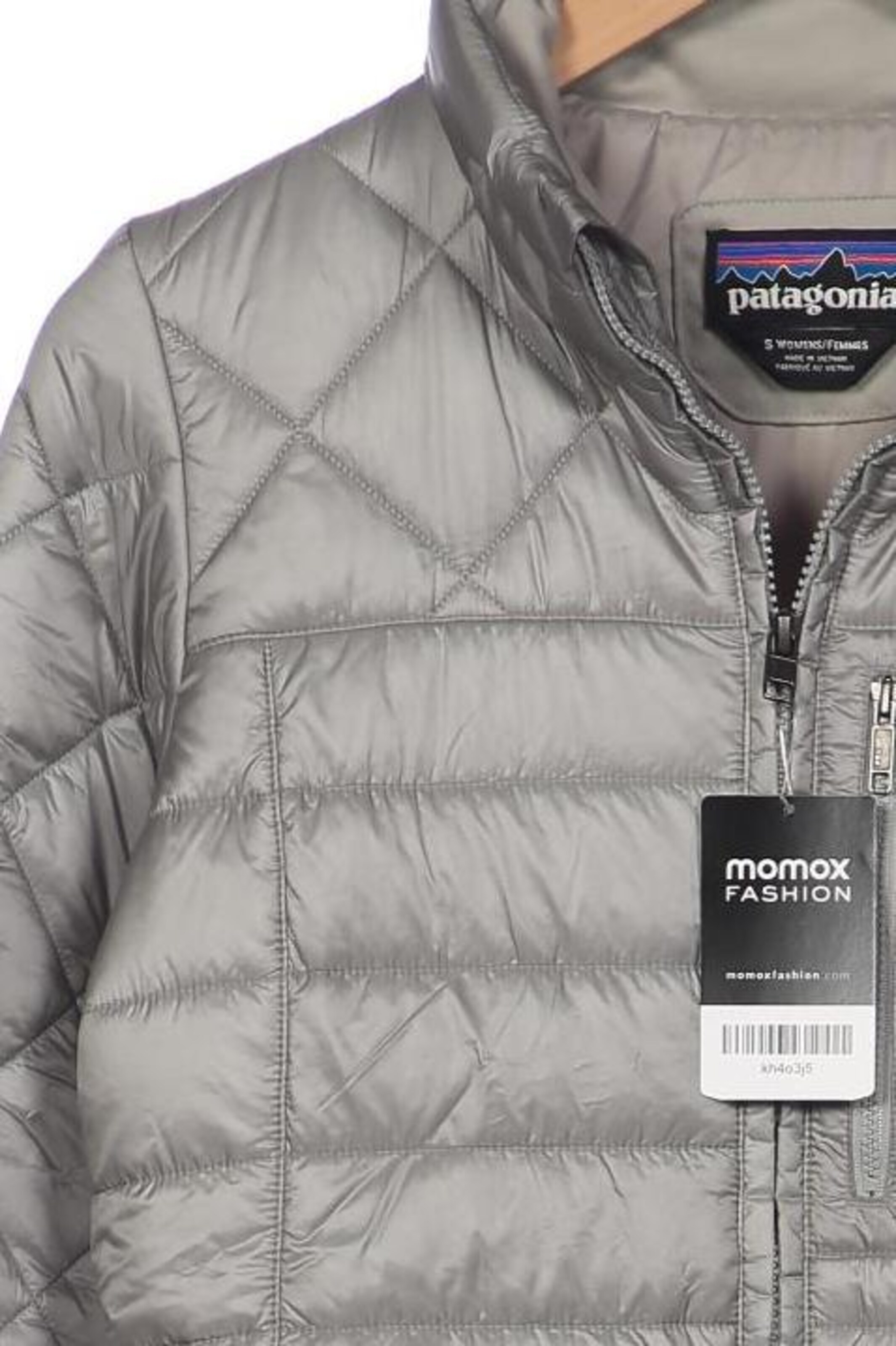 PATAGONIA Jacket & Coat in S in Green
