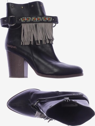 Desigual Dress Boots in 40 in Black: front