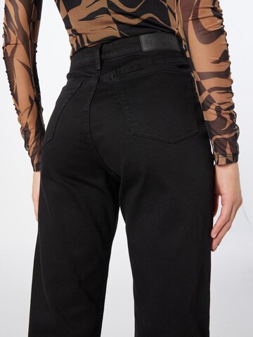 Loosefit Jeans 'Teresa' di TOMORROW in nero