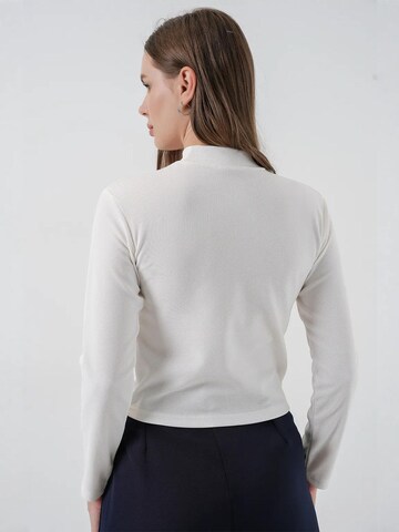 Maglietta di Bigdart in bianco