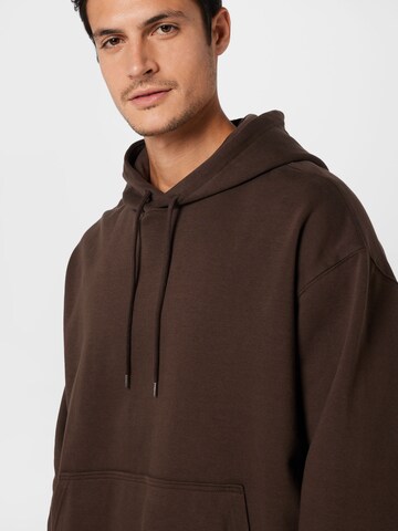 Sweat-shirt WEEKDAY en marron