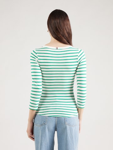 Tricou de la TOMMY HILFIGER pe verde