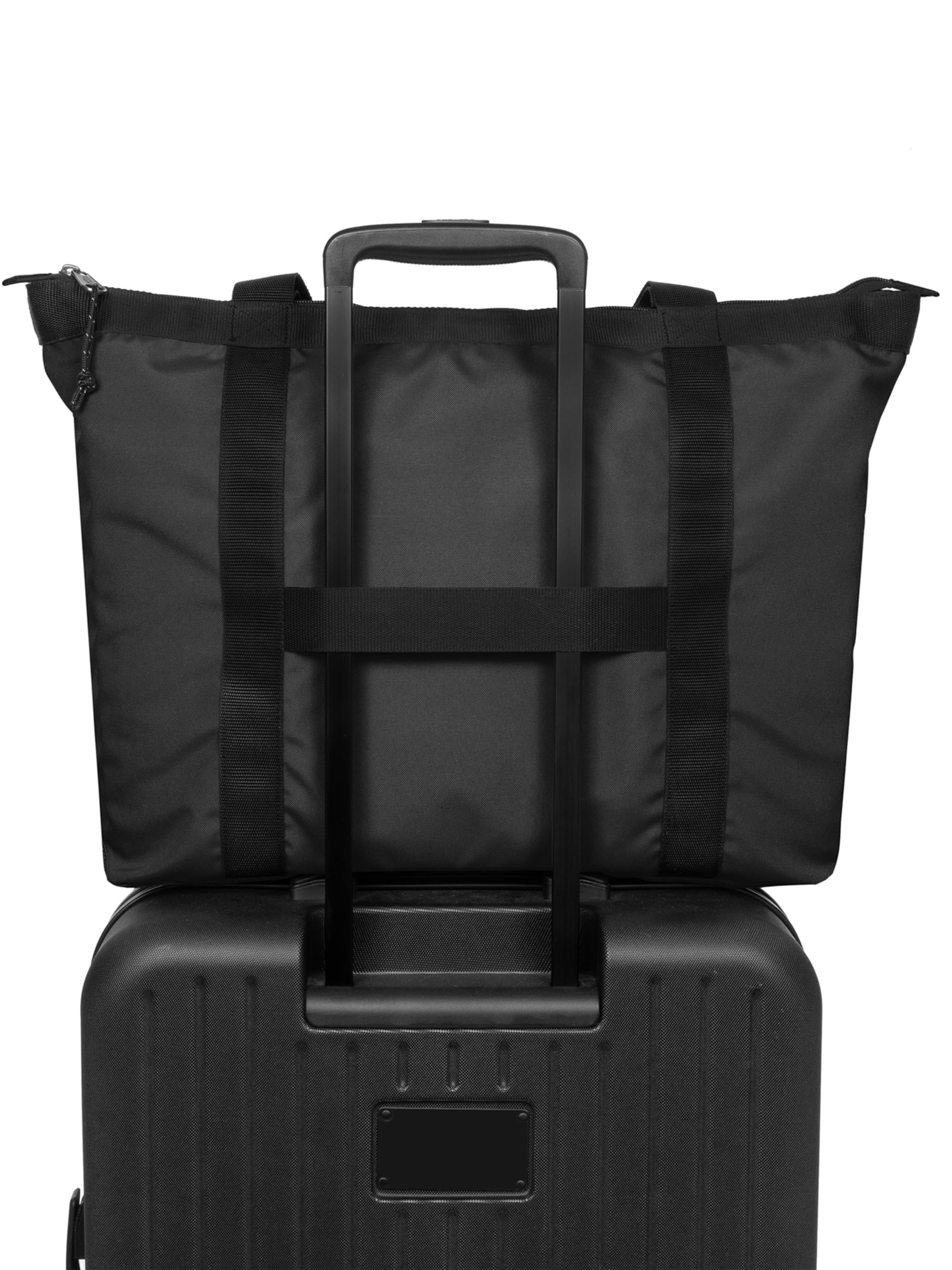 Shopper 'Travel Tote' di EASTPAK in nero