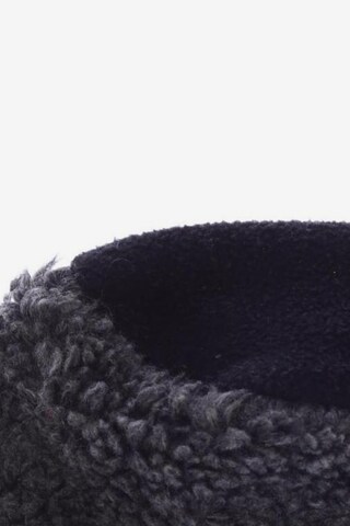Eisbär Hut oder Mütze One Size in Grau