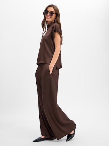 DRYKORN Wide leg Broek 'Ceiling' in Bruin