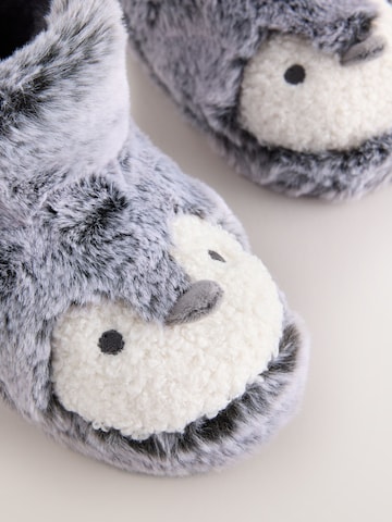 Pantoufle Next en gris