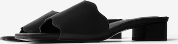 L37 HANDMADE SHOES - Sapato aberto 'ALWAYS IN BLOOM' em preto: frente