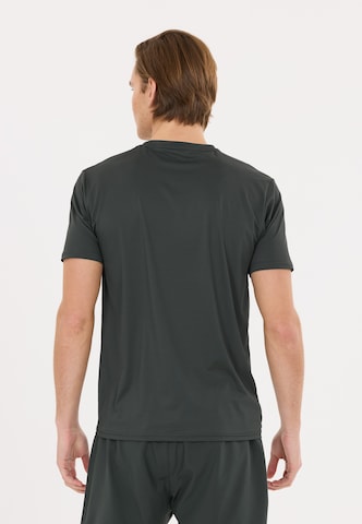 Virtus Performance Shirt 'Roger V3' in Green