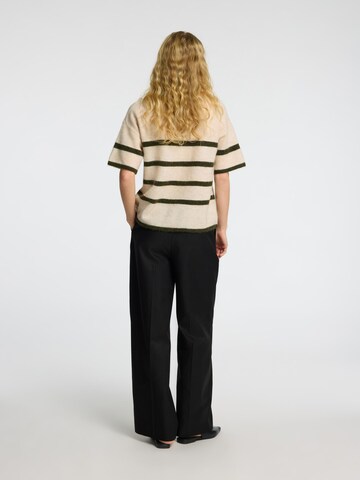 SELECTED FEMME Pullover in Grau