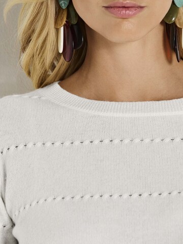 Pull-over MADELEINE en blanc