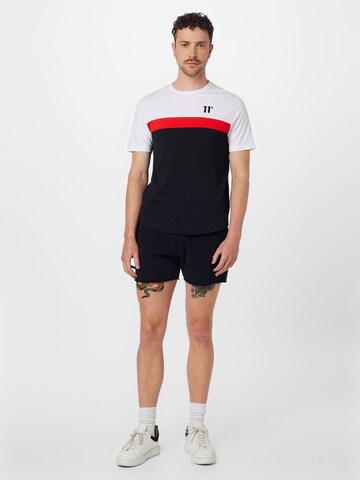 11 Degrees T-Shirt in Schwarz