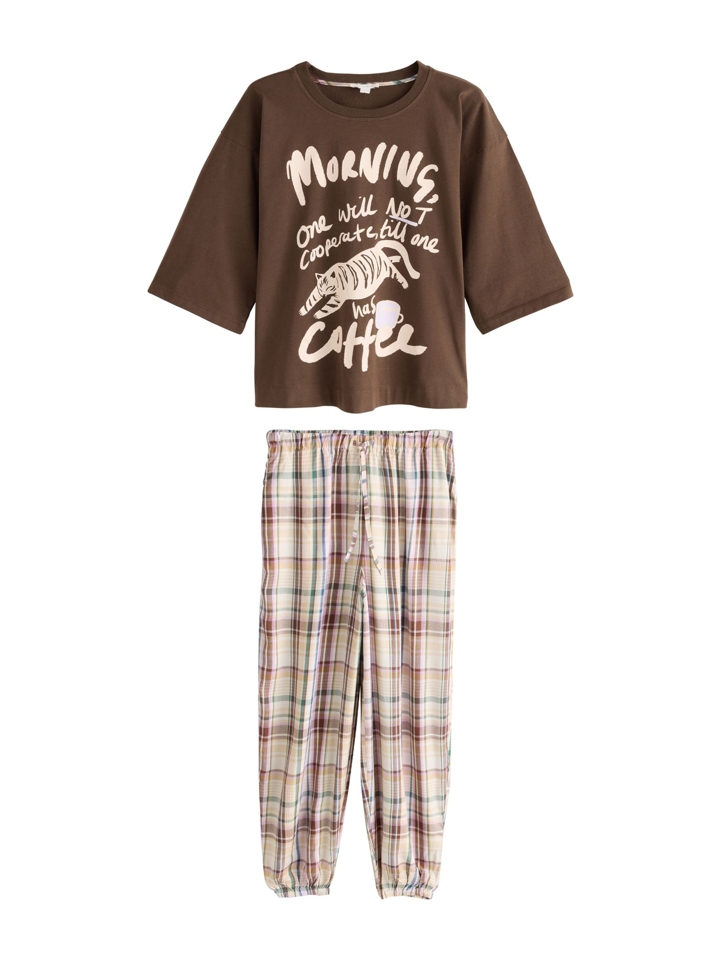 Next Pyjama in Bruin: voorkant