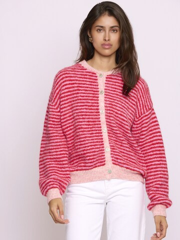 Lilavie Strickjacke ' Patii ' in Pink: Vorderseite