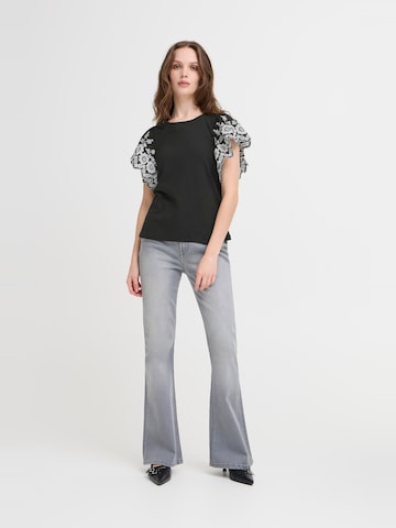 ICHI - Camisa ' IHMALUI ' em preto