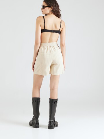 regular Pantaloni 'Ayann' di NÜMPH in beige