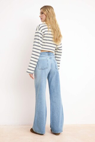 Regular Jean Trendyol en bleu