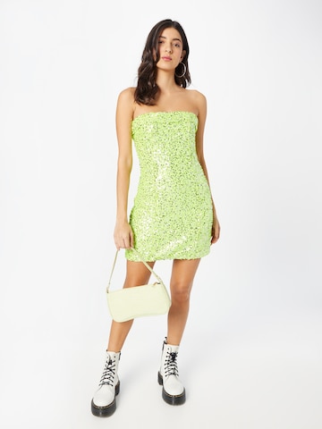 Forever New Sukienka 'Kendall' w kolorze zielony
