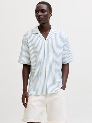 Coupe regular Chemise JACK & JONES en bleu : devant