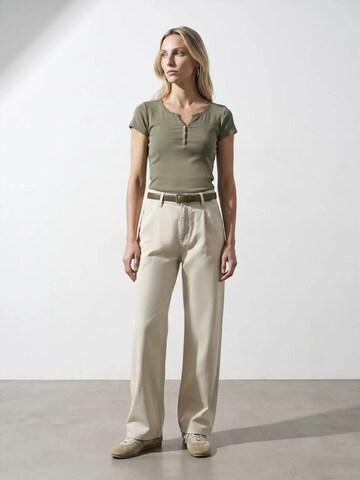Dilvin Shirt in Green: front