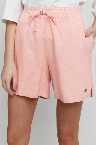 Oxmo Loose fit Pants in Pink: front