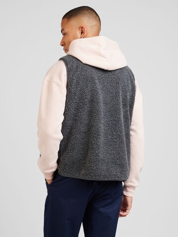 Gilet 'HOKTOWN' AMERICAN VINTAGE en gris