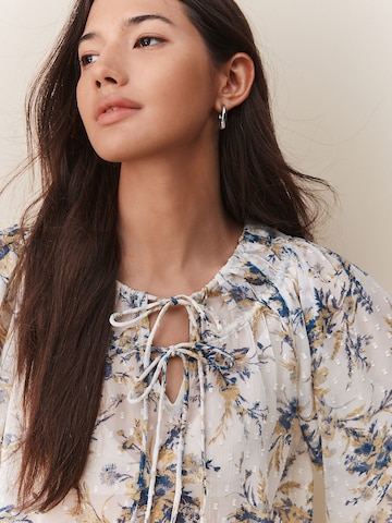Next - Blusa em branco
