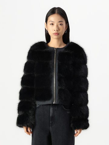 GUESS by Marciano Φθινοπωρινό και ανοιξιάτικο μπουφάν 'ARIELLE' σε μαύρο: μπροστά