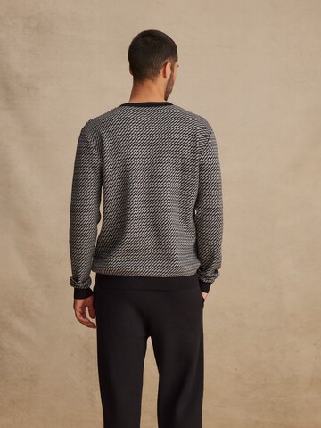 DAN FOX APPAREL Sweater 'Devin' in Grey