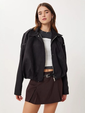 Giacca di mezza stagione di Happiness İstanbul in nero: frontale