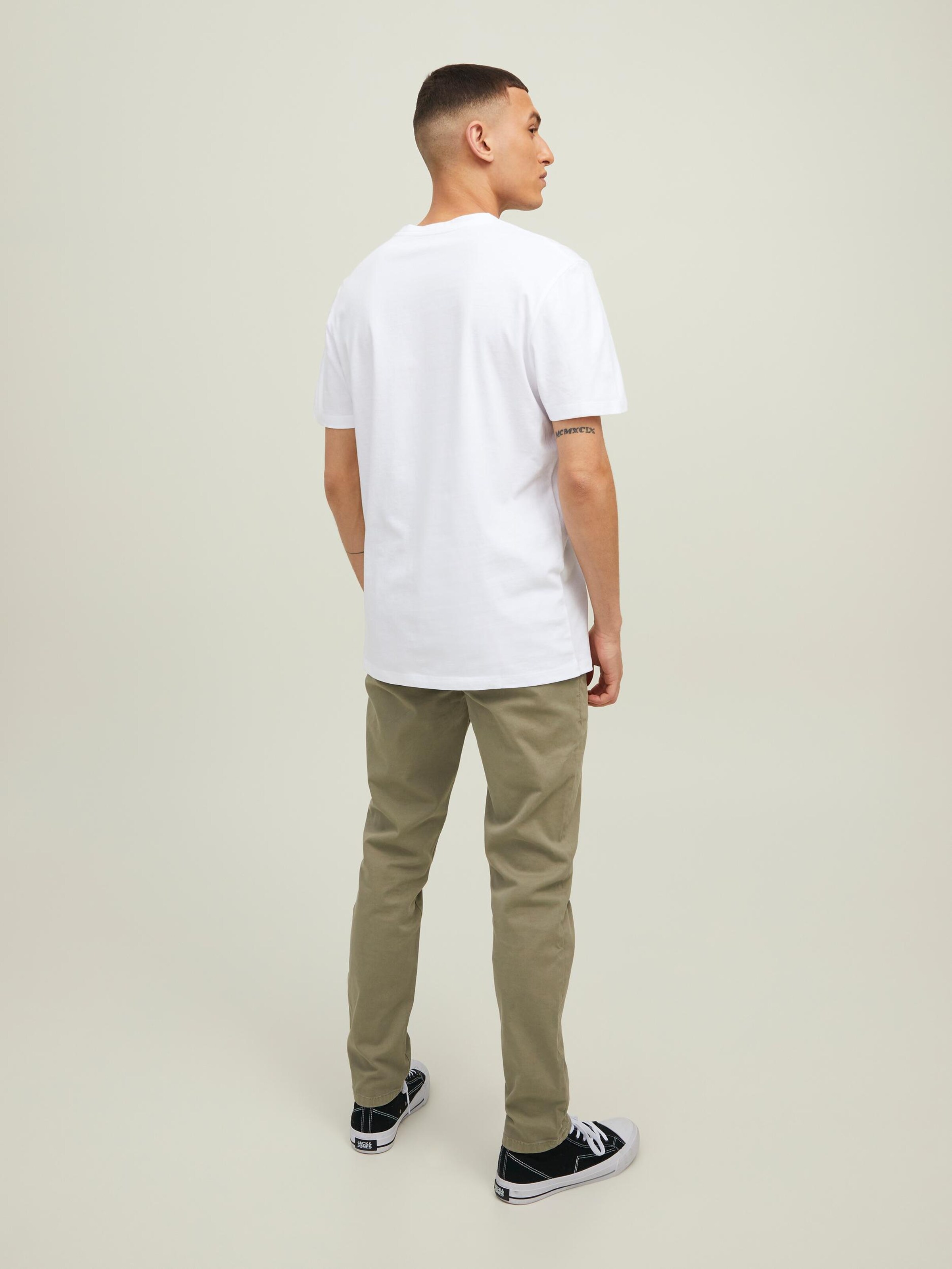 Männer Shirts JACK & JONES T-Shirt 'BLABOOSTER' in Weiß - KL66465