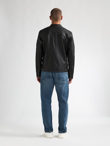 Petrol IndustriesPrijelazna jakna - crna boja