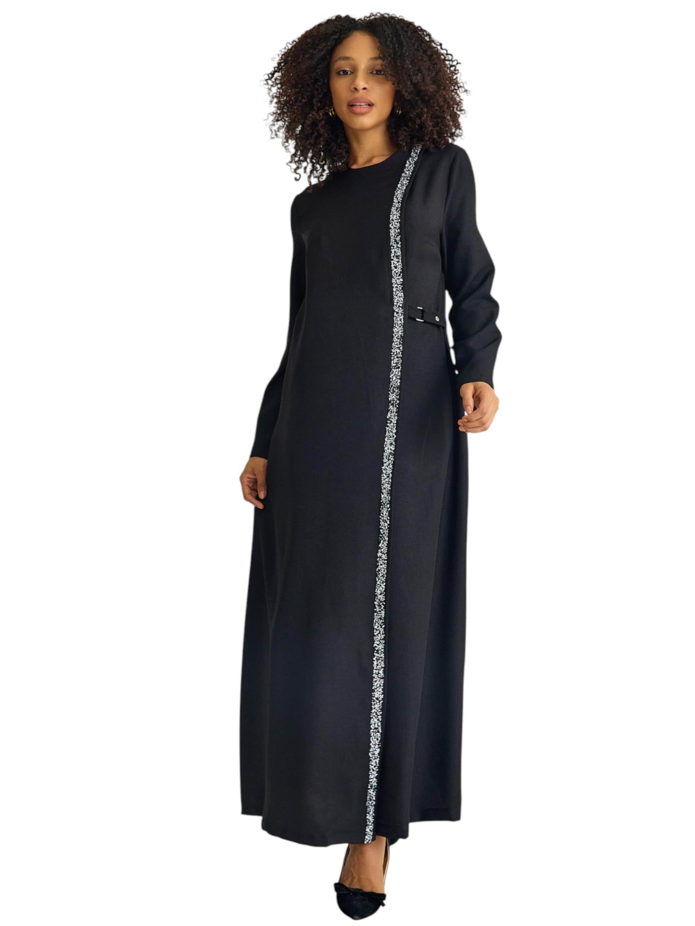 Robe 'Leila-Ferace' fashionshowcase en noir