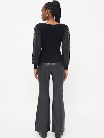 Only Petite - Jersey 'ONLJULIE' en negro
