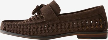 Chaussure basse Next en marron : devant