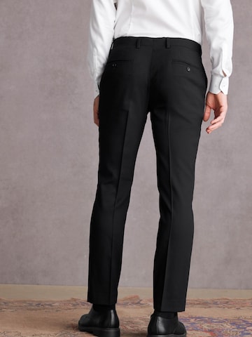 Next Slimfit Hose in Schwarz