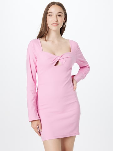 Dorothy Perkins Dress in Pink: front