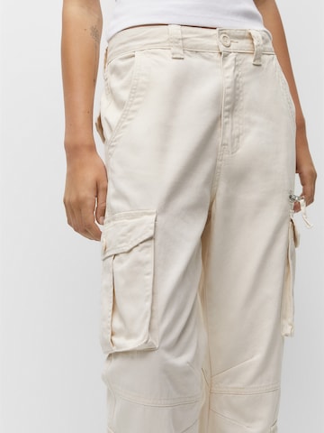 Pull&Bear Loose fit Cargo Pants in Beige