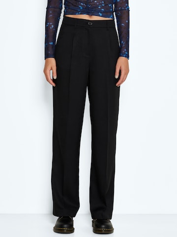 Noisy may Loose fit Pleat-Front Pants 'Drewie' in Black: front